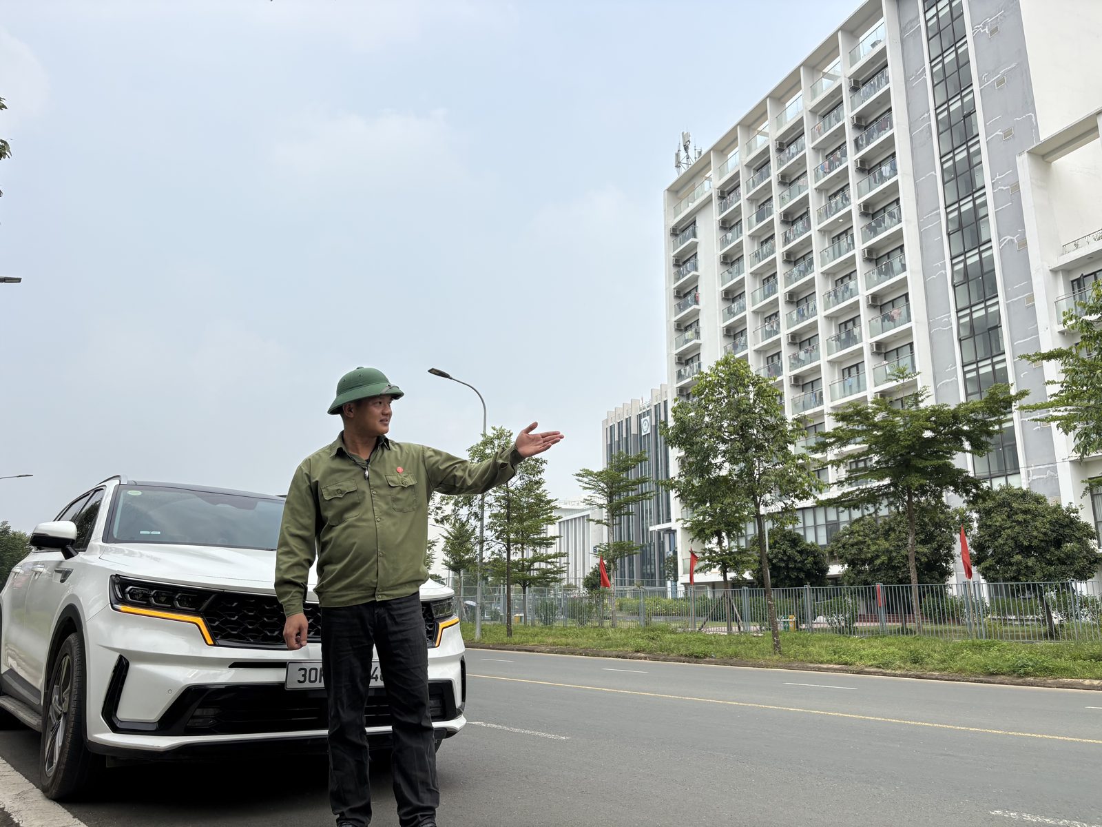 Học viện Tài chính trong Khu công nghệ cao Hòa Lạc, Đức Lính nhà đất khảo sát thực địa 09/2026